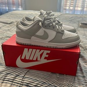 Dead stock Nike dunks